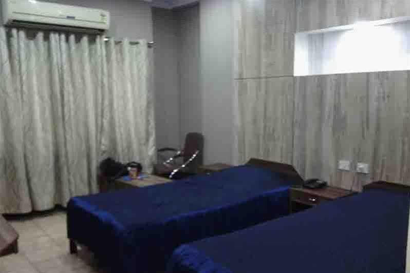 Hotel Blue Moon グワーハーティー エクステリア 写真